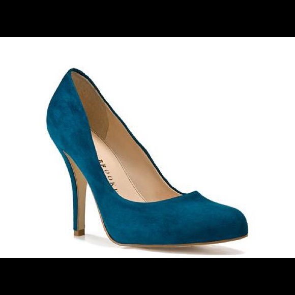 Audrey Brooke pumps - Picture 6 of 6